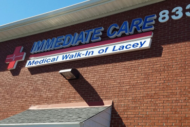 immediate-care-833-side
