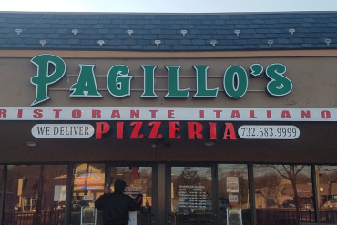 pagillos-pizzeria-day